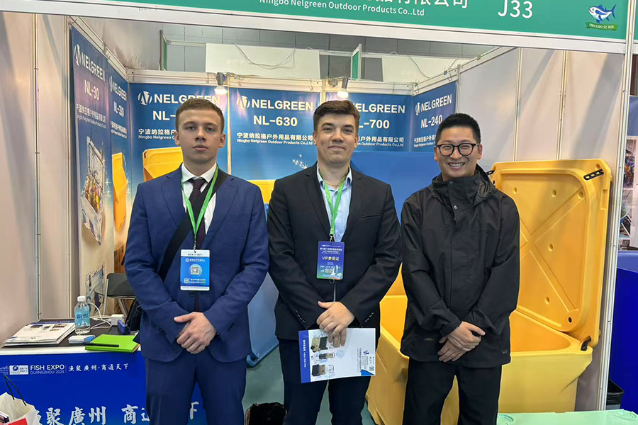 Rus müşterilerin grup fotoğrafı